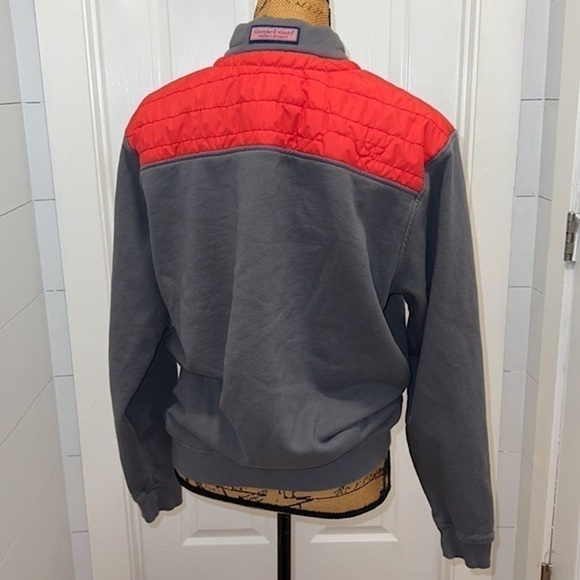 Vineyard Vines 1/4 Zip Pullover, Size Small. - Picture 4 of 13